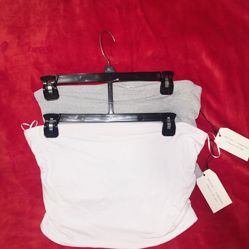 NWT White and Gray Women's Crop Tops size XL